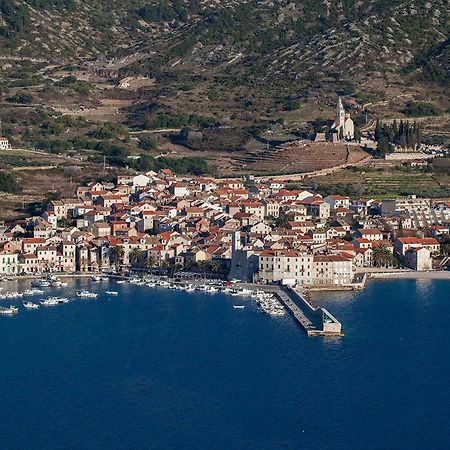 Apartments Picasso Komiža المظهر الخارجي الصورة
